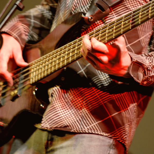 Clases de Bajo Presenciales